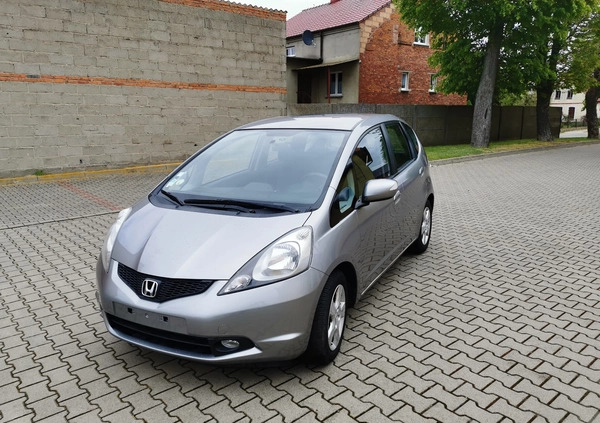 Honda Jazz cena 17400 przebieg: 132000, rok produkcji 2010 z Nidzica małe 37